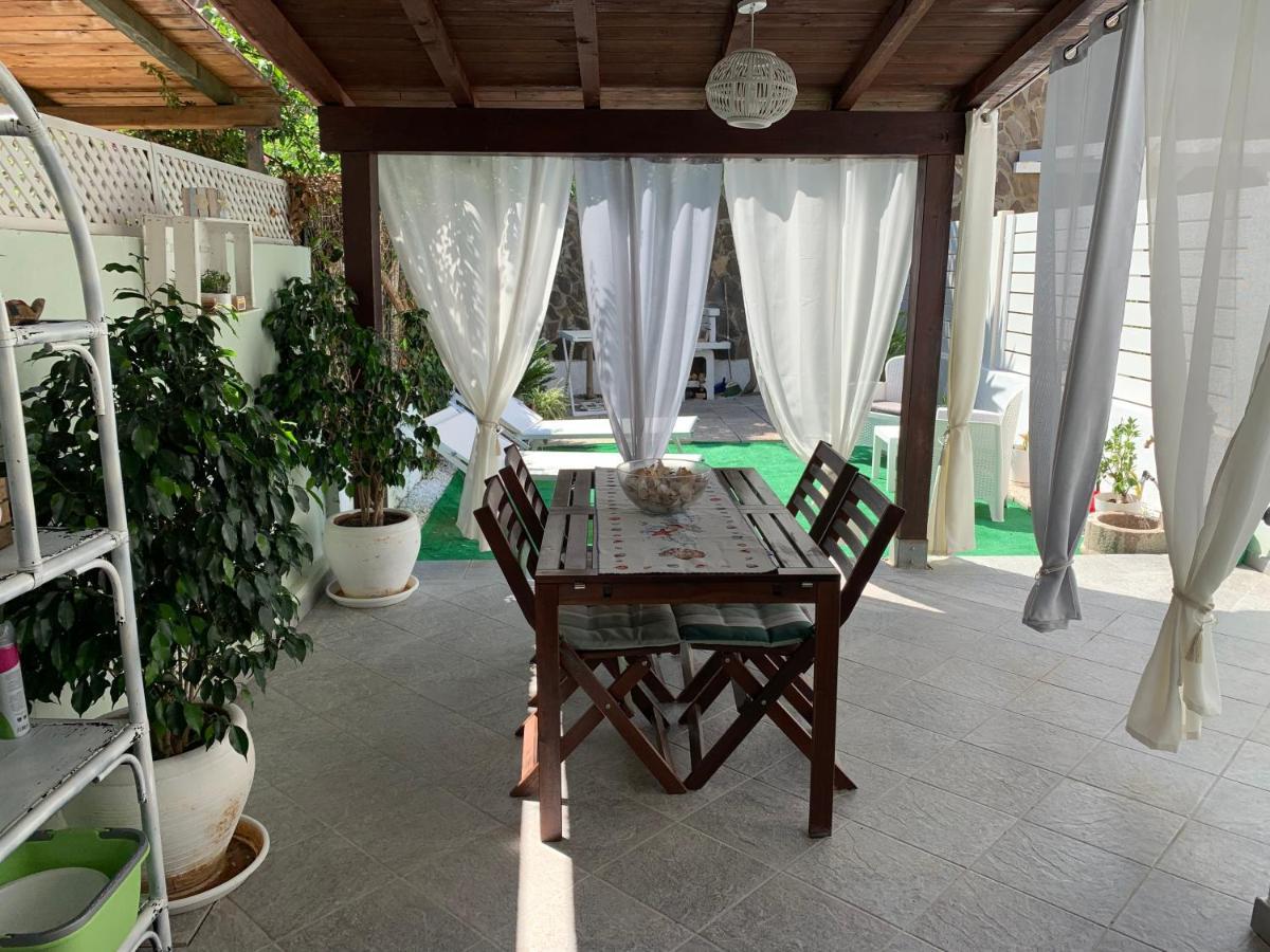 Casa Vacanza Ferrara Iun P5547 Villasimius Buitenkant foto